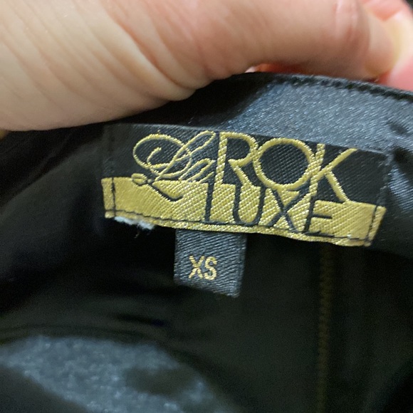 La ROK LUXE DRESS - Picture 7 of 8